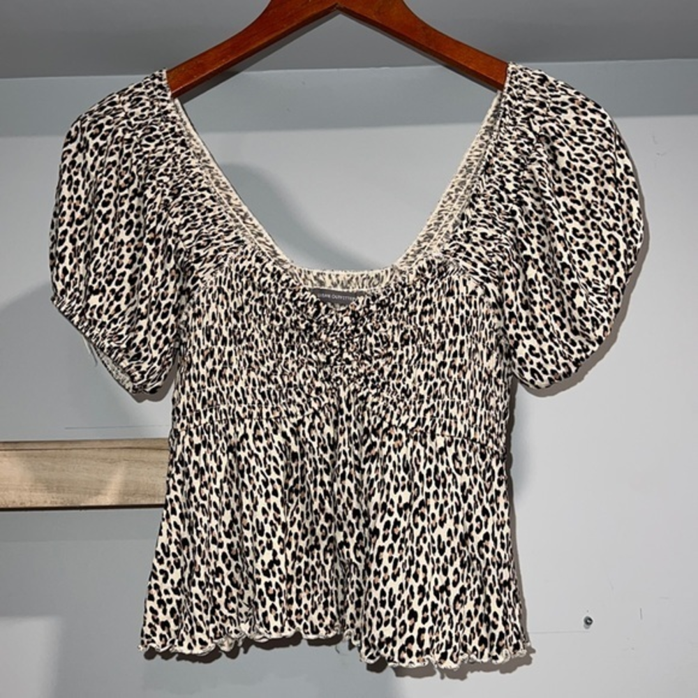 Urban outfitters, cheetah, print, puff sleeve lettuce trim top